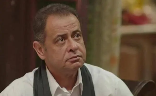 إيقاف ممثل مصري عن العمل بسبب الإساءة للسيدات