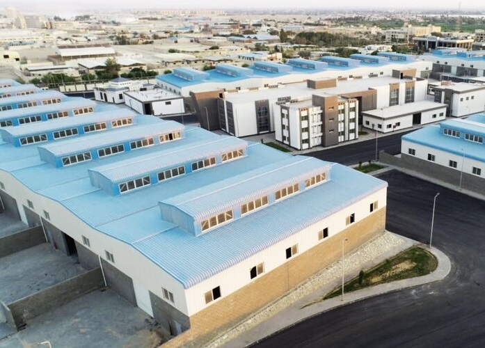 المنطقة الصناعية الروسية في العين السخنة على طاولة وزير الصناعة المصري