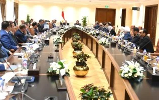 تقسيم مشروع قانون “الإدارة المحلية” إلى قانونين